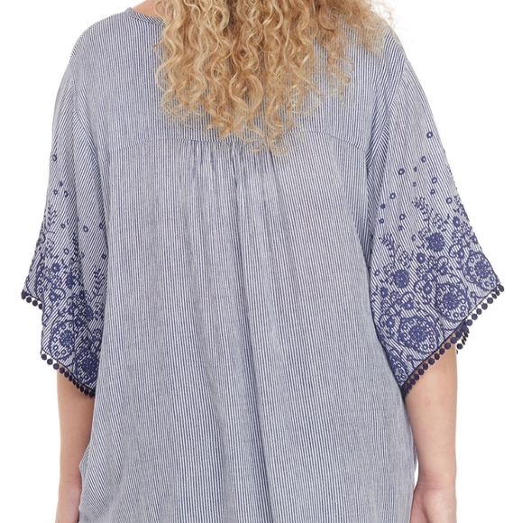 🆕️ DYLAN RYAN Tie Front Blouse - Picture 3 of 11